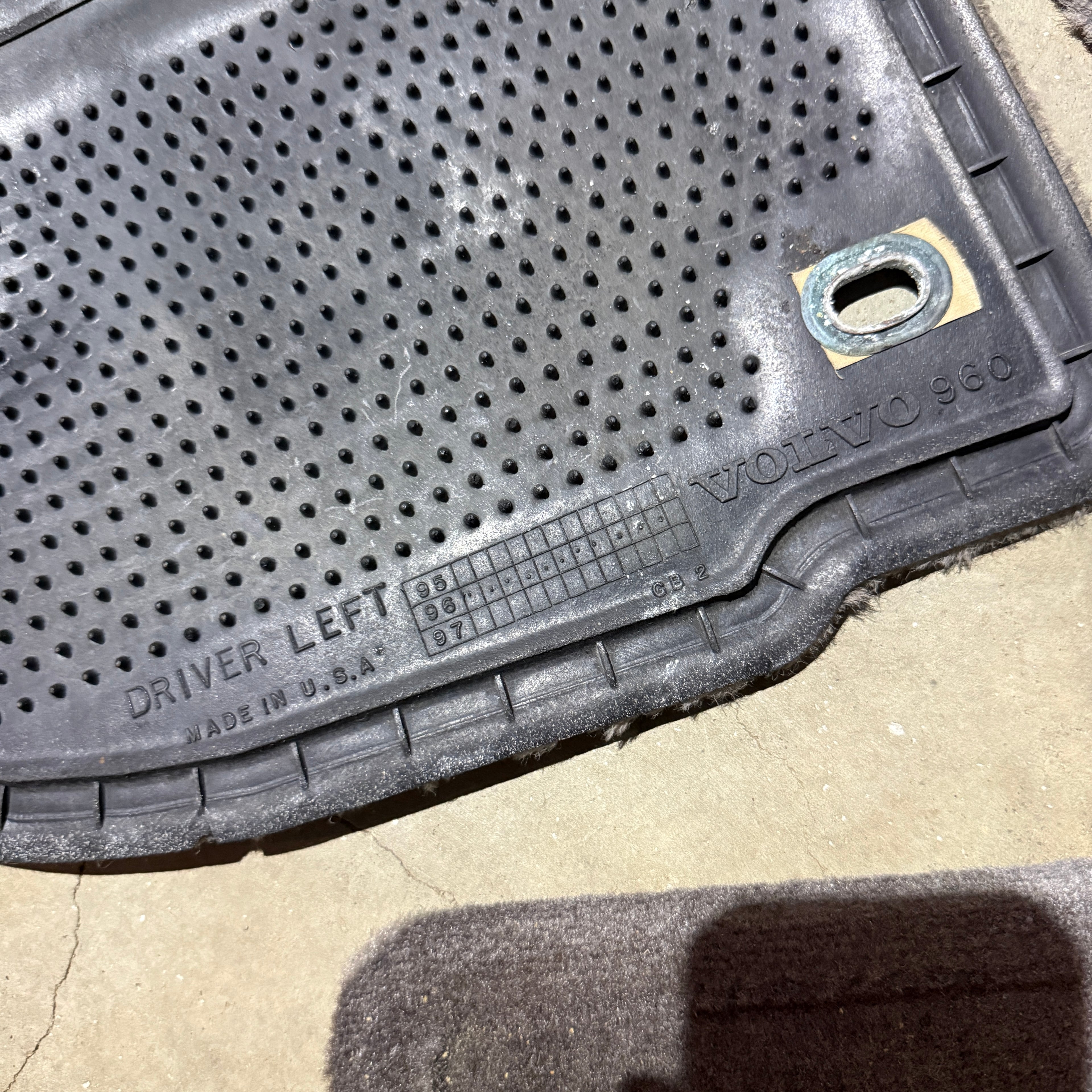 [OEM] Volvo 960 Carpet Mats, Grey