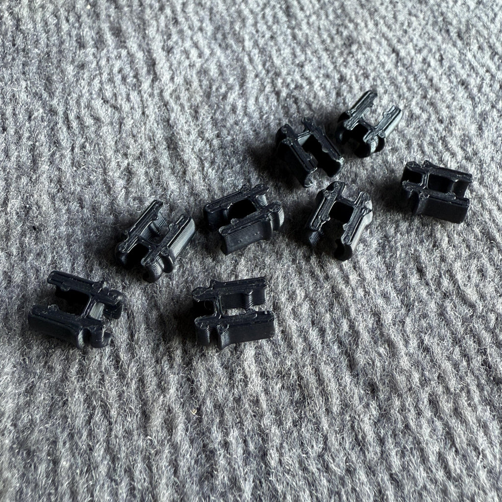 Volvo P80 P2 P3 Mirror Cover Clips Set