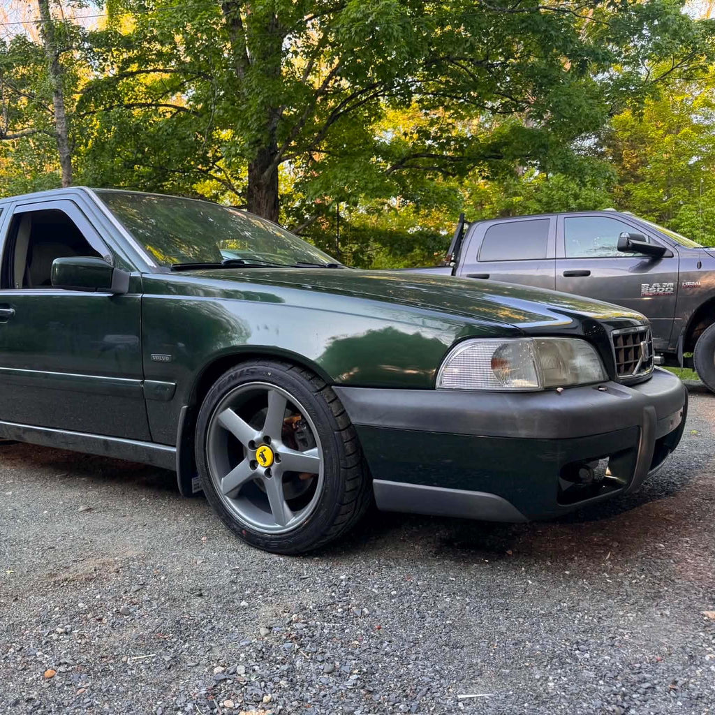 Volvo P80 & P2 Floating Wheel Center Cap Set