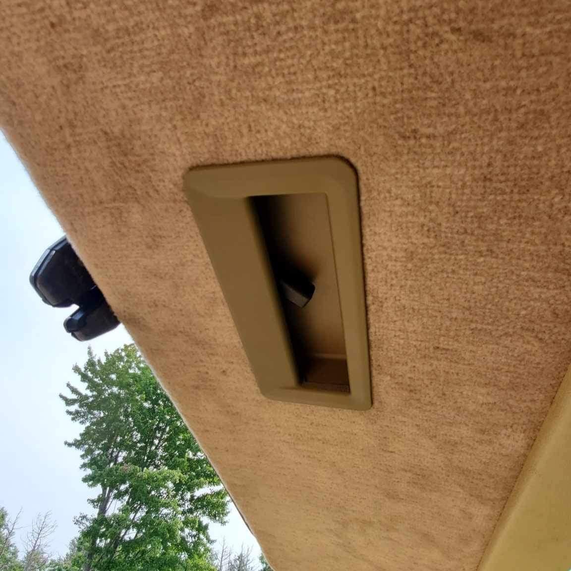 Volvo P80 Wagon Tailgate Handle Frame